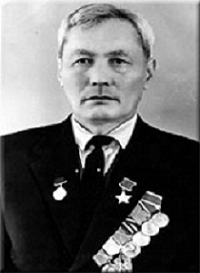 Мамраев Мартбек